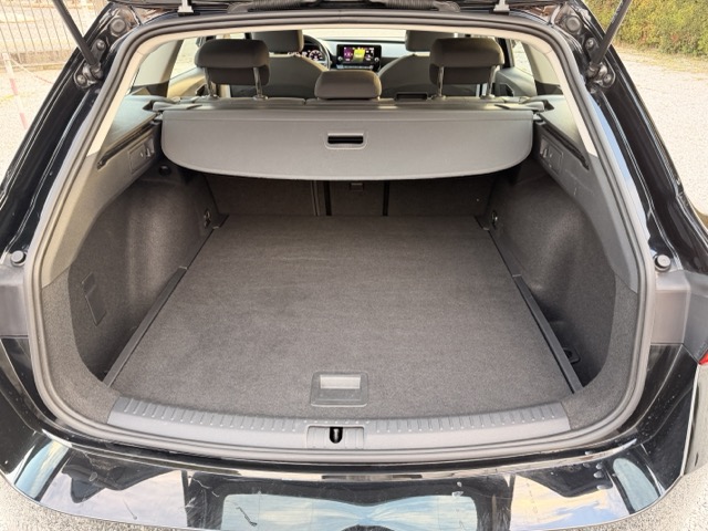 SEAT Leon Sportstourer 1.0 etsi Style 110cv dsg - immagine 14