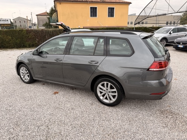 Volkswagen Golf Variant 1.6 tdi 115 CV Business - Anche Neo Patentati - immagine 5