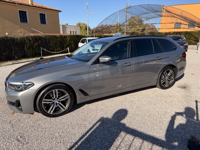 BMW 520 d Serie 5 Touring Mhev 48V Xdrive Business auto - immagine 5