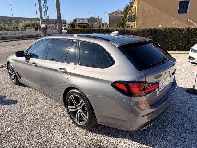 BMW 520 d Serie 5 Touring Mhev 48V Xdrive Business auto - immagine 6