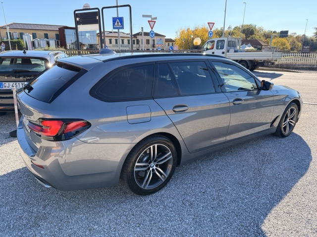 BMW 520 d Serie 5 Touring Mhev 48V Xdrive Business auto - immagine 8