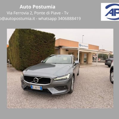 Volvo V60 2.0 d3 150 cv Momentum Geartronic