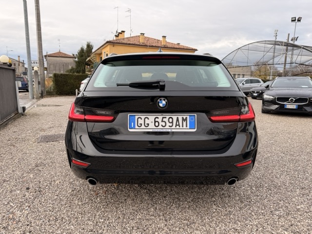 BMW 318 dTouring 318d Touring mhev 48V auto VirtualCockPit - immagine 8