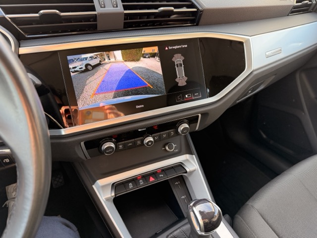 Audi Q3 35 2.0 tdi 150 cv Business s-tronic - immagine 15