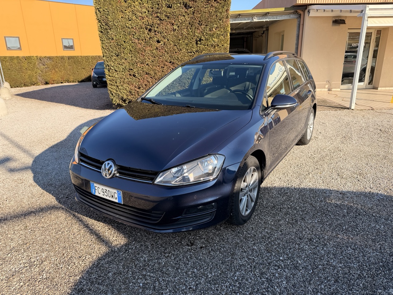 Volkswagen Golf Variant 1.6 tdi Business 110cv - immagine 4
