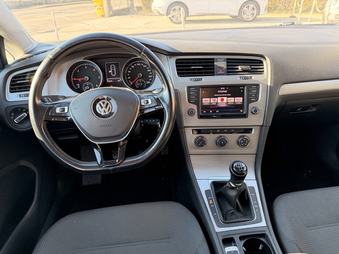 Volkswagen Golf Variant 1.6 tdi Business 110cv - immagine 10