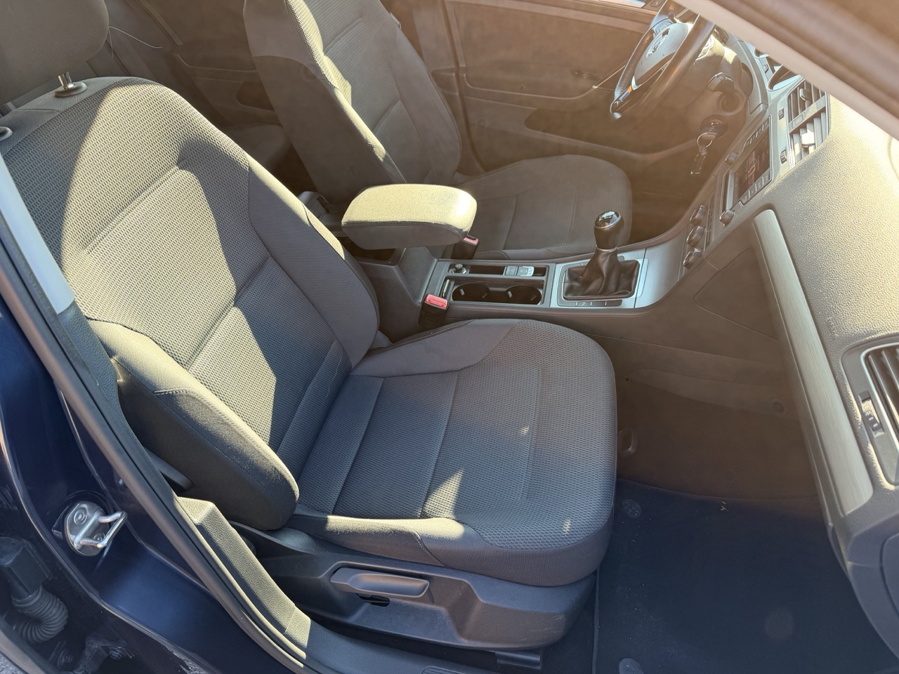 Volkswagen Golf Variant 1.6 tdi Business 110cv - immagine 12