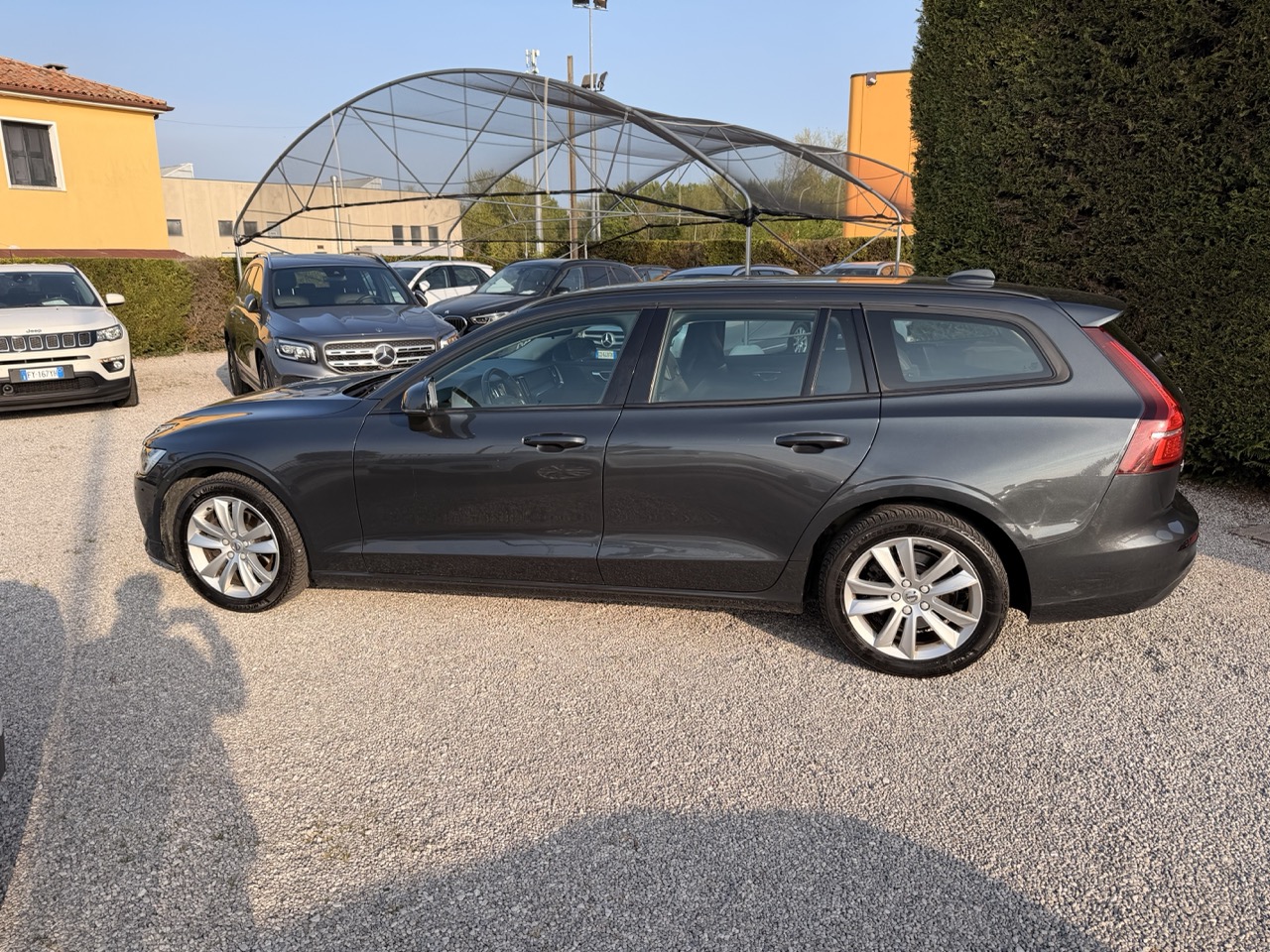 Volvo V60 2.0 d3 150 cv Business Geartronic - immagine 4