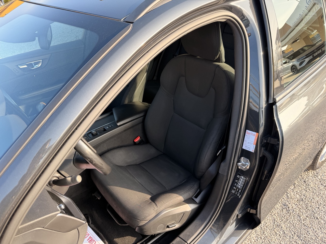 Volvo V60 2.0 d3 150 cv Business Geartronic - immagine 9