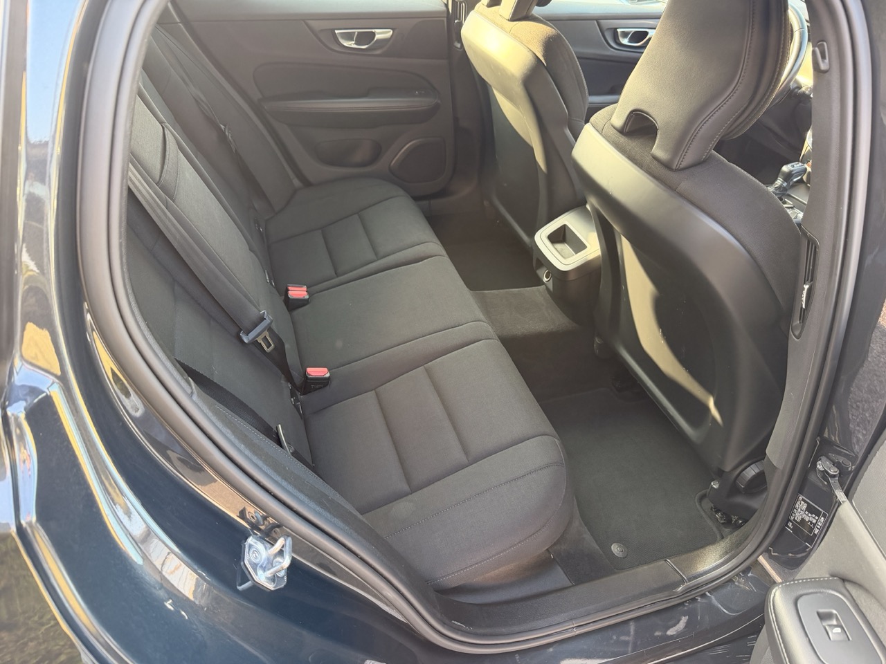 Volvo V60 2.0 d3 150 cv Business Geartronic - immagine 11