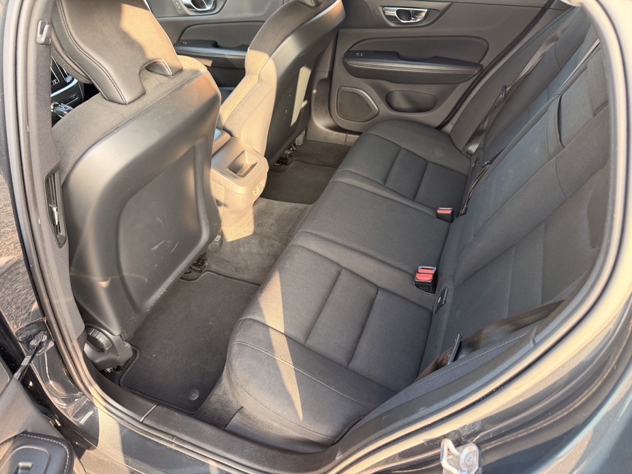 Volvo V60 2.0 d3 150 cv Business Geartronic - immagine 12