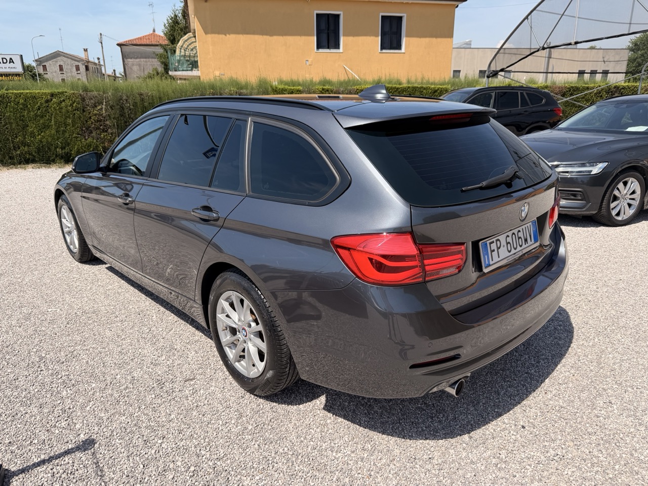 BMW 316 d Touring Business Advantage automatico - immagine 8