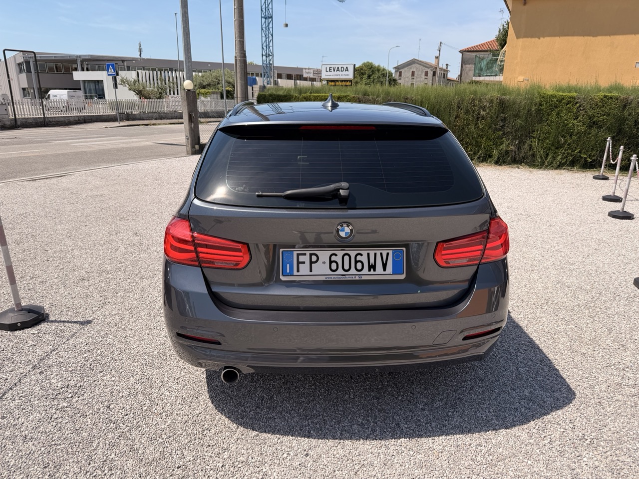 BMW 316 d Touring Business Advantage automatico - immagine 9