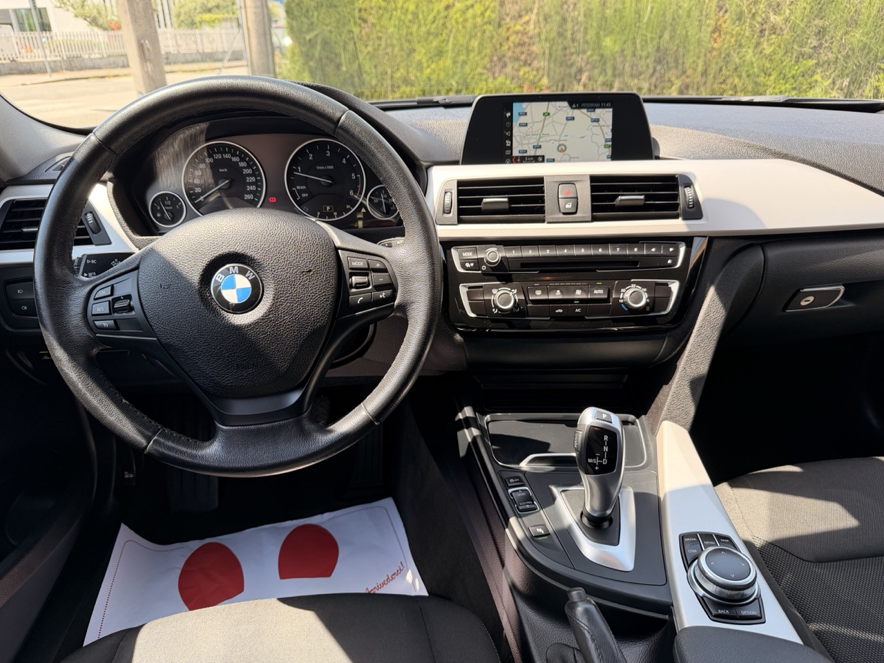 BMW 316 d Touring Business Advantage automatico - immagine 11