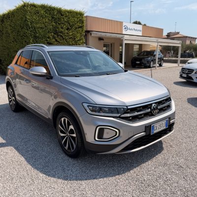 Volkswagen T-Roc 1.0 tsi Style 110cv - ok Neo Patentati -