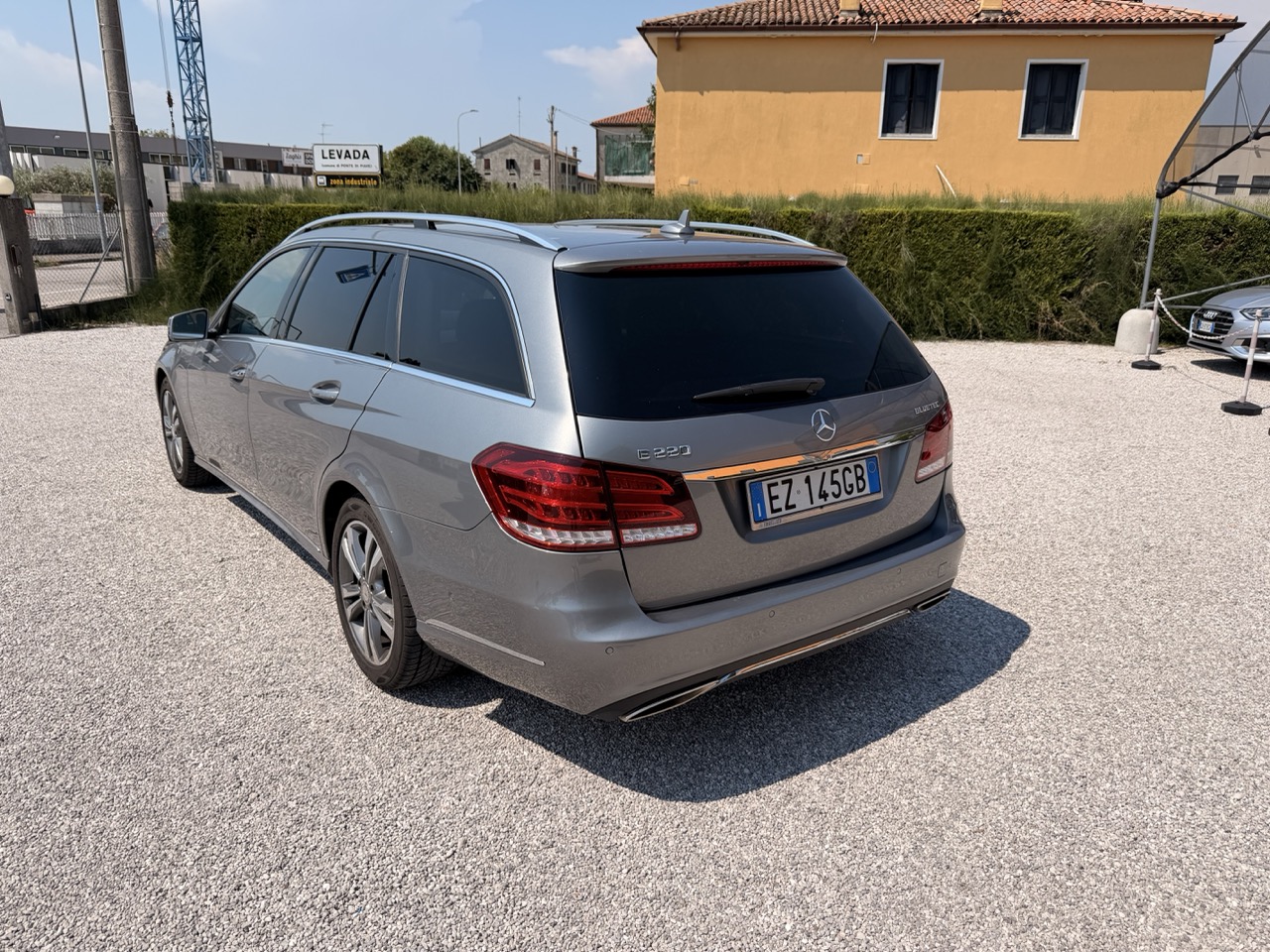 Mercedes-Benz E 220 SW bt Premium auto 2.2 cc 170 cv (CarFax disponibile) - immagine 5