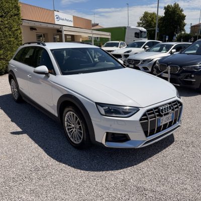 Audi A4 allroad Quattro 40 2.0 tdi mhev Business 204cv s-tronic