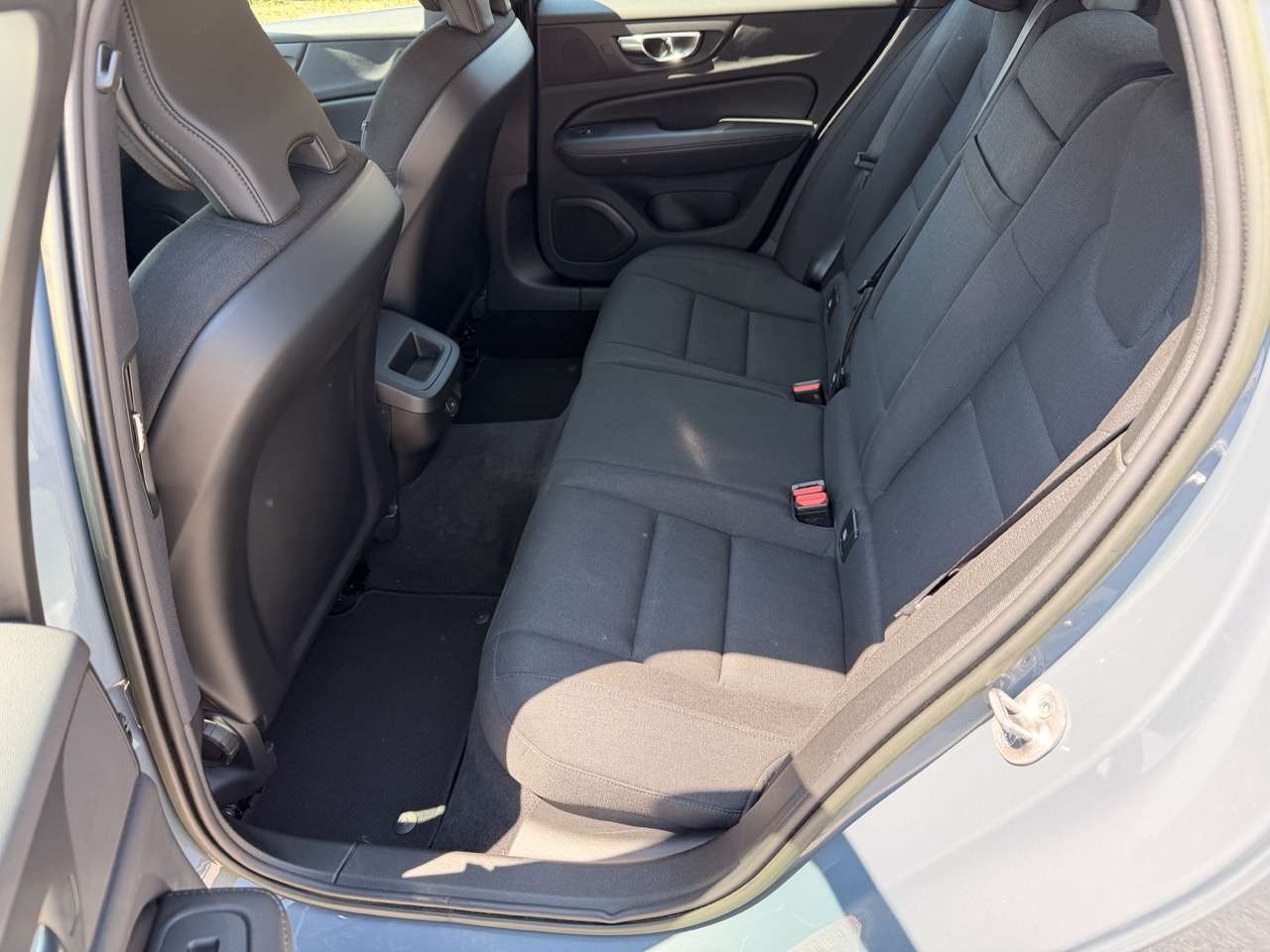 Volvo V60 V60 2.0cc 197cv b4 D Momentum Business auto - immagine 14