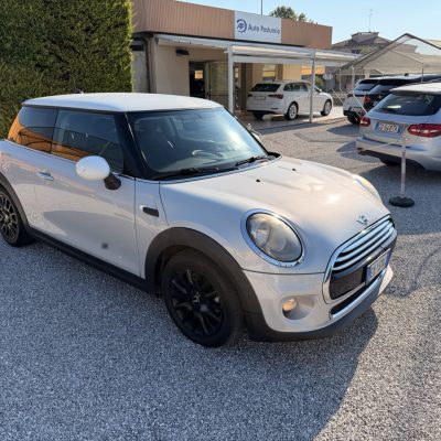 MINI Cooper D 1.5cc 116 cv - cambio manuale