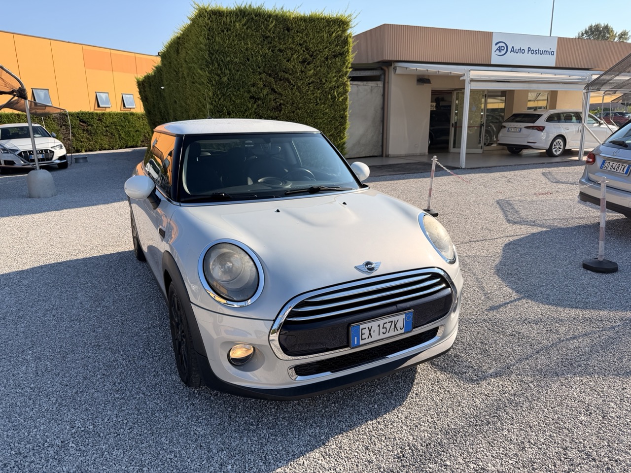 MINI Cooper D 1.5cc 116 cv - cambio manuale - immagine 2