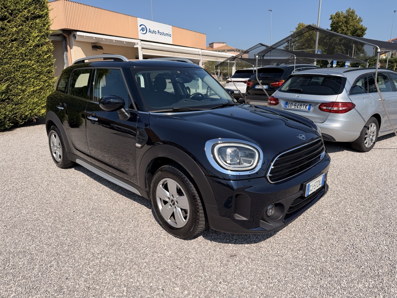 MINI Cooper D Countryman 2.0d 150cv Business auto - immagine 2