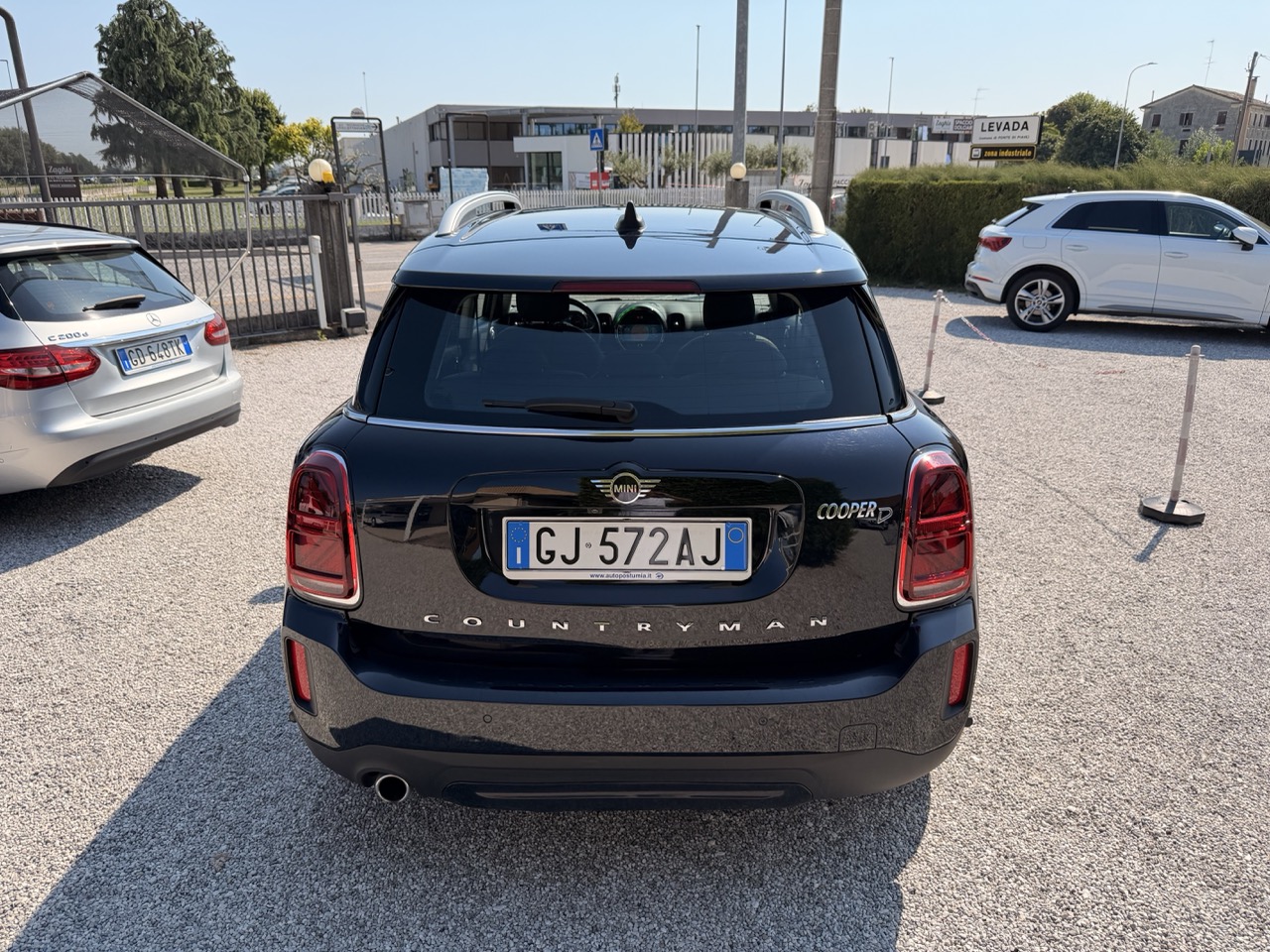 MINI Cooper D Countryman 2.0d 150cv Business auto - immagine 8