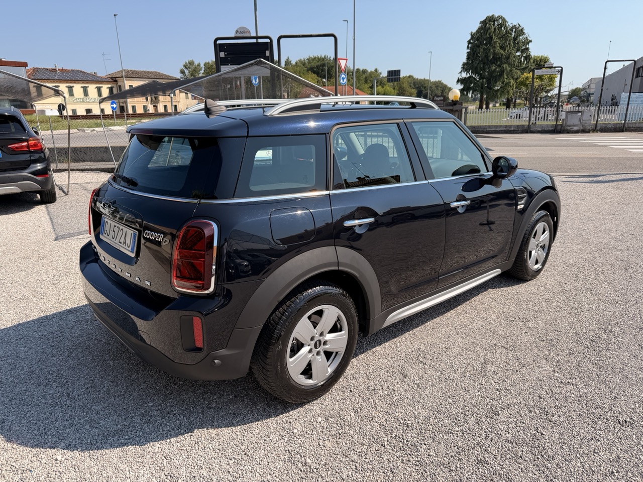 MINI Cooper D Countryman 2.0d 150cv Business auto - immagine 9