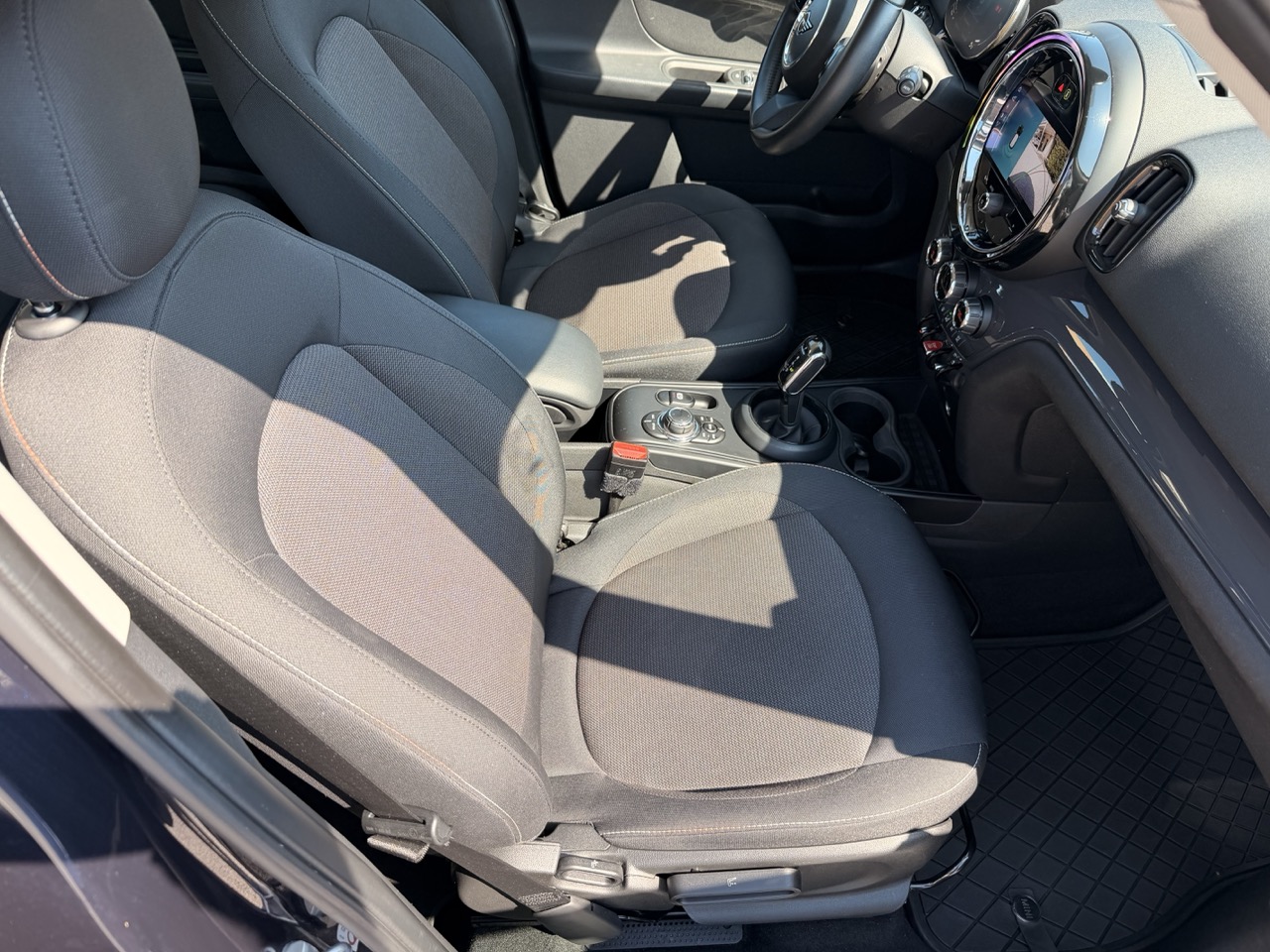 MINI Cooper D Countryman 2.0d 150cv Business auto - immagine 13