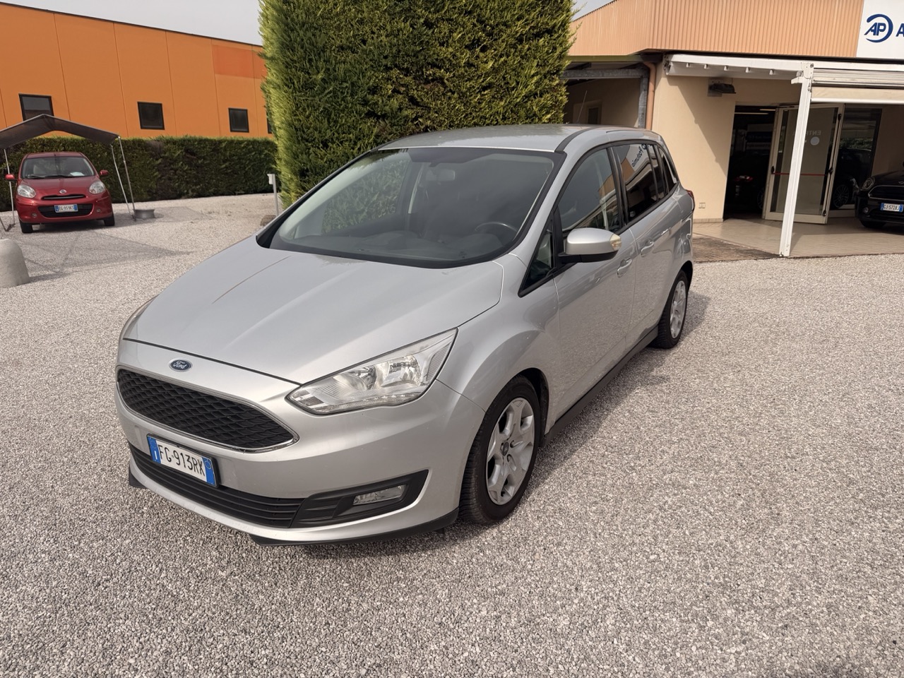 Ford C-Max C-Max7 1.5 tdci 120 Cc 7 Posti (Distribuzione Fatta) - immagine 2