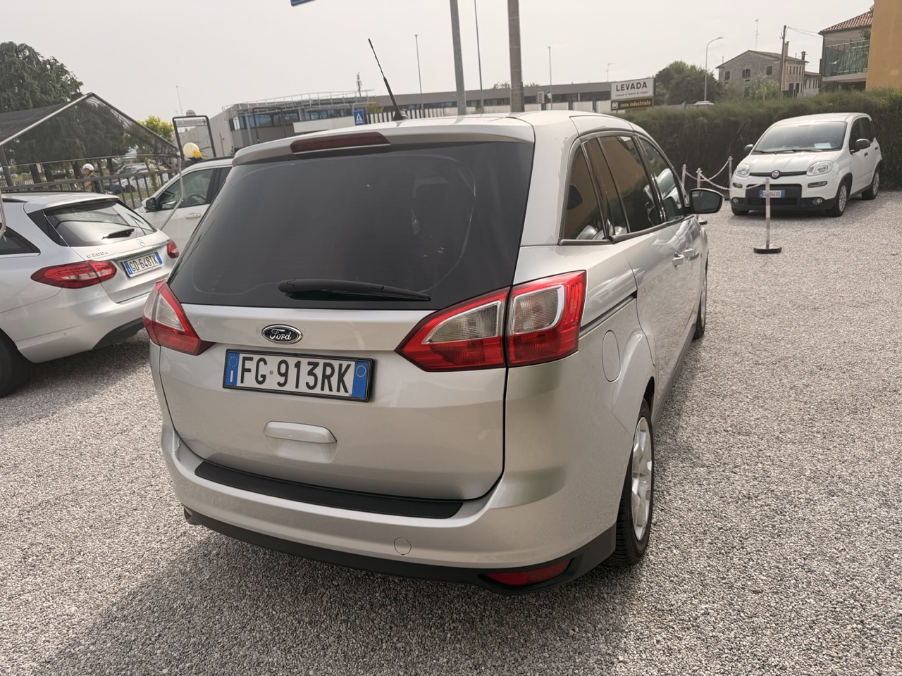 Ford C-Max C-Max7 1.5 tdci 120 Cc 7 Posti (Distribuzione Fatta) - immagine 6