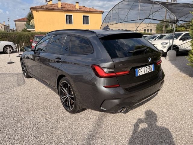 BMW 320 d Touring 2.0d 190cv mhev 48V xdrive Msport auto - immagine 6