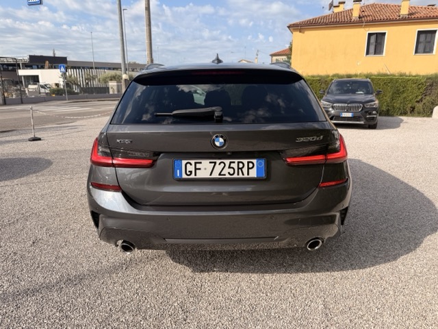 BMW 320 d Touring 2.0d 190cv mhev 48V xdrive Msport auto - immagine 8