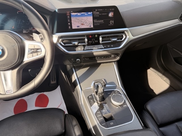 BMW 320 d Touring 2.0d 190cv mhev 48V xdrive Msport auto - immagine 11