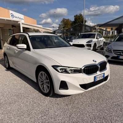 BMW 316 d Touring 316d Touring mhev 48V auto 2.0d 122 cv