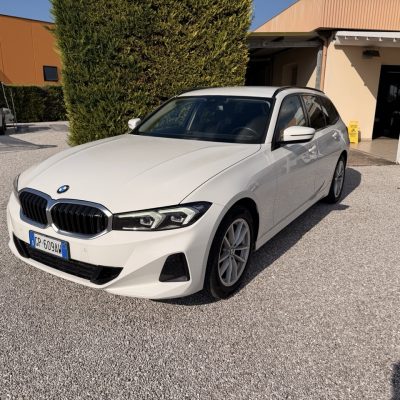 BMW 316 d Touring 316d Touring mhev 48V auto 2.0d 122 cv