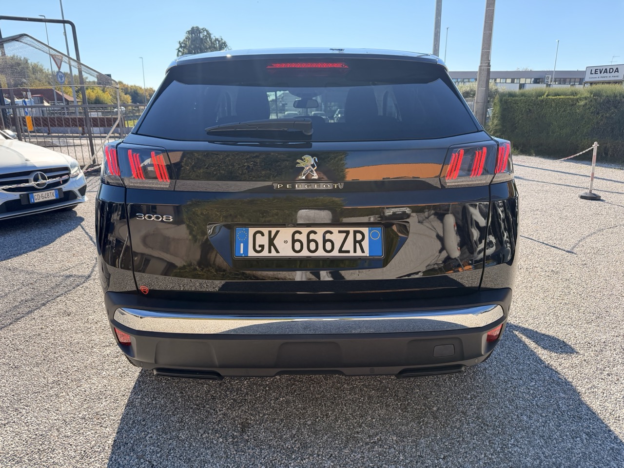Peugeot 3008 1.5 bluehdi 131 cv Allure Pack Auto *Distribuzione fatta - No vincoli finanziamento* - immagine 7